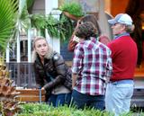 th_55412_Preppie_-_Hayden_Panettiere_leaving_Le_Pain_Quotidien_restaurant_-_Dec._10_2009_542_122_515lo.jpg
